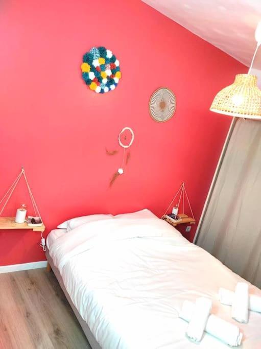 L'antique Spa: Jacuzzi Sous Patio Apartment *